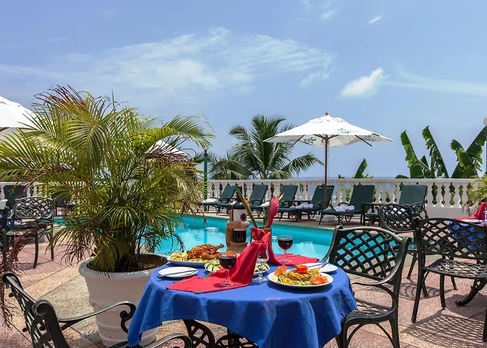 Le Relax And Restaurant Hotel 3*