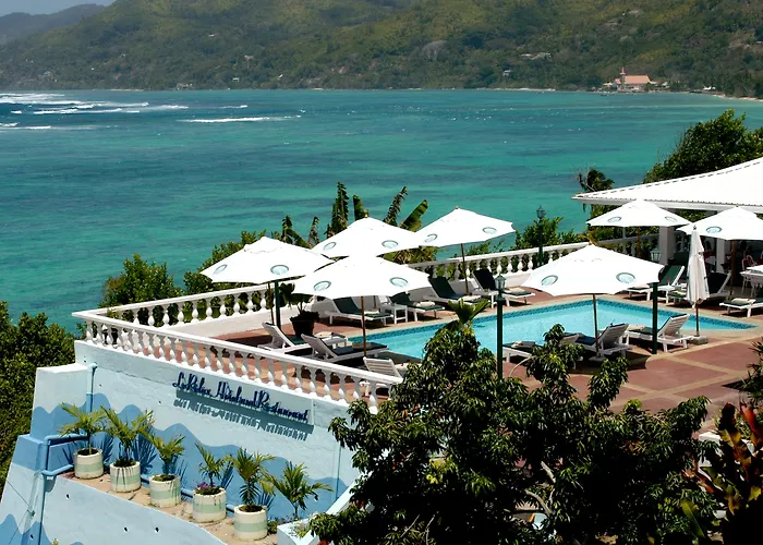 Hotel Le Relax And Restaurant Anse Royale