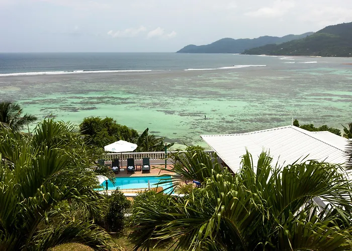 Hotel Le Relax And Restaurant 3*