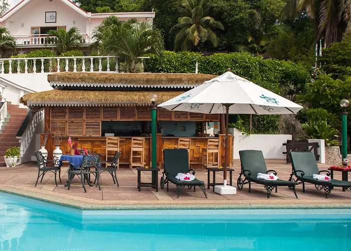 Le Relax And Restaurant Anse Royale