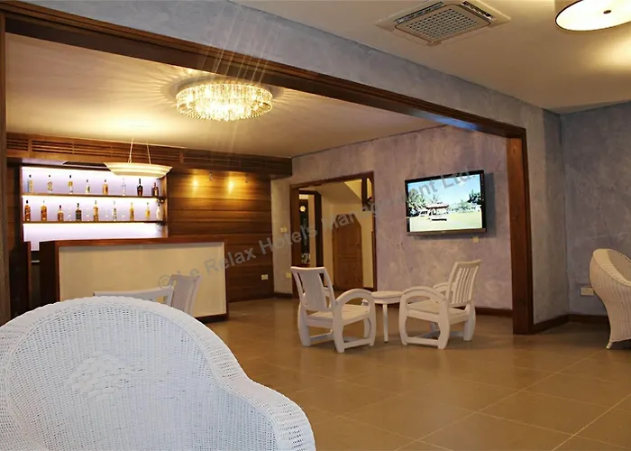 Le Relax And Restaurant Hotel