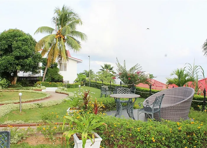 Hotel Le Relax And Restaurant Anse Royale