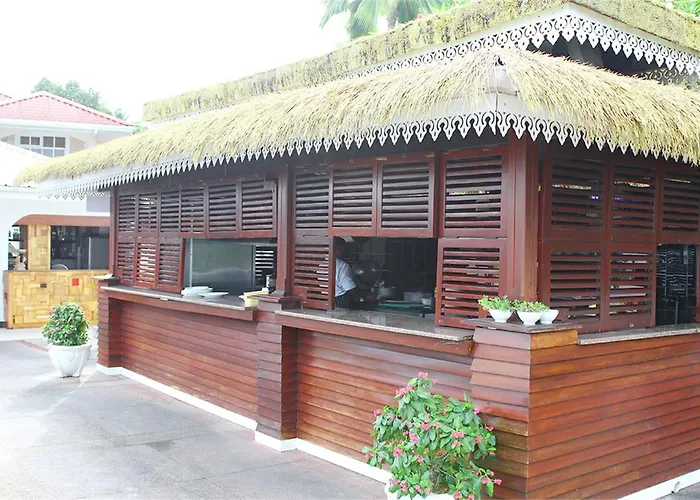 Hotel Le Relax And Restaurant